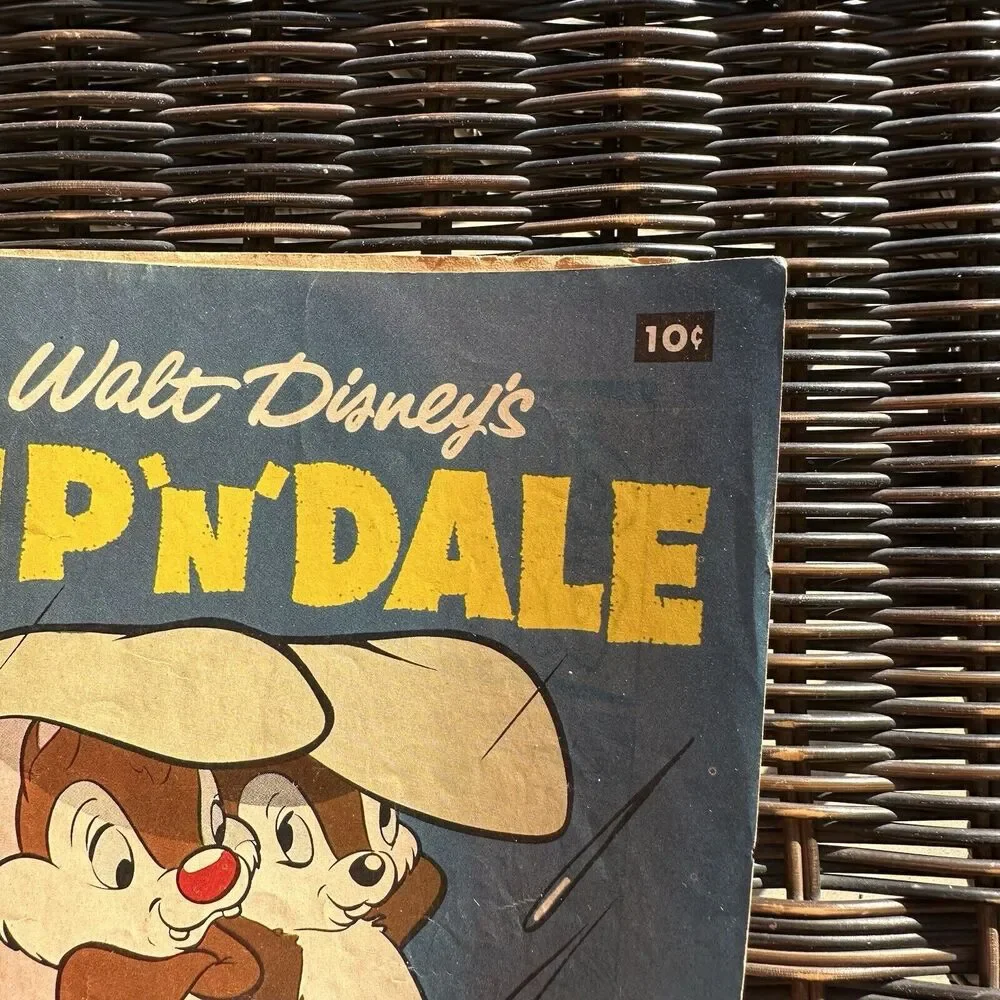 Walt Disneys Chip N Dale #10 Violent Voyage! 1957‎ FLAWS